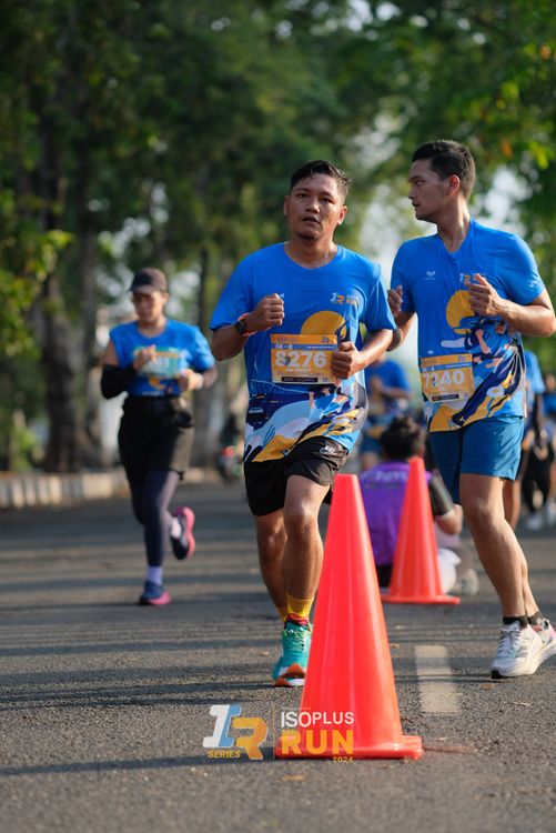 Race photo from Isoplus Run 2024 Surabaya
