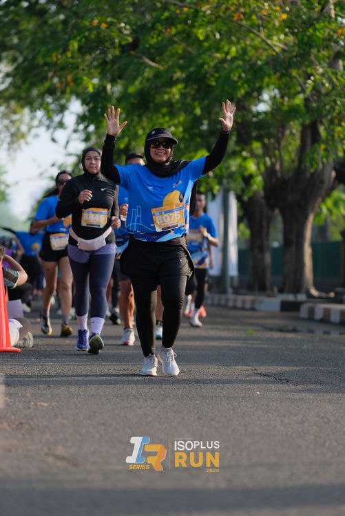 Race photo from Isoplus Run 2024 Surabaya