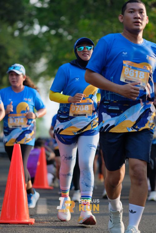 Race photo from Isoplus Run 2024 Surabaya