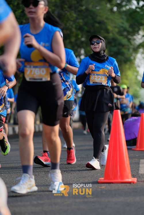 Race photo from Isoplus Run 2024 Surabaya