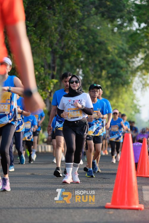 Race photo from Isoplus Run 2024 Surabaya