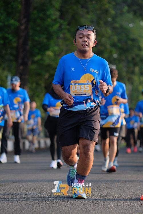 Race photo from Isoplus Run 2024 Surabaya