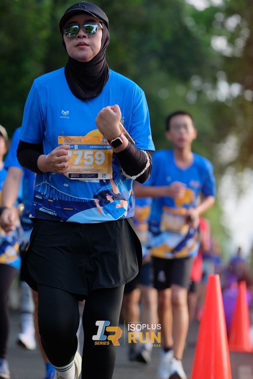 Race photo from Isoplus Run 2024 Surabaya