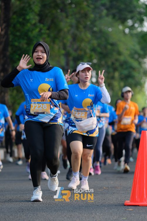 Race photo from Isoplus Run 2024 Surabaya