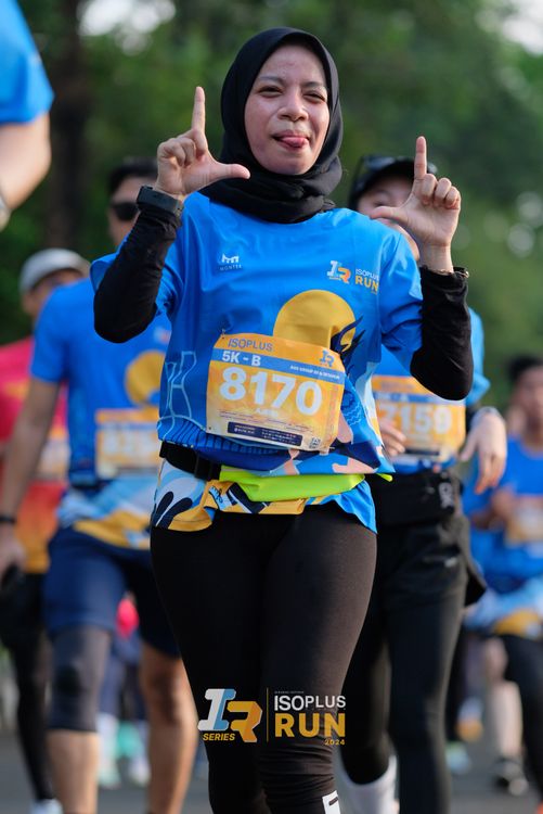 Race photo from Isoplus Run 2024 Surabaya