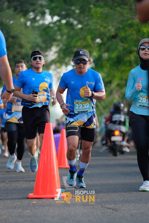 Race photo from Isoplus Run 2024 Surabaya