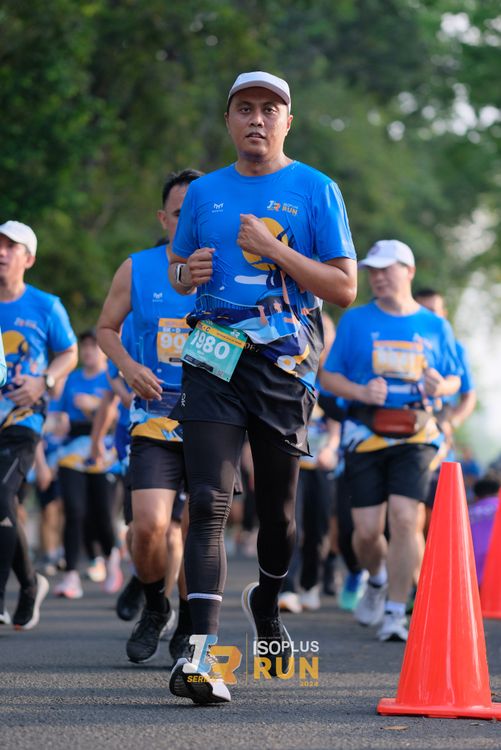 Race photo from Isoplus Run 2024 Surabaya