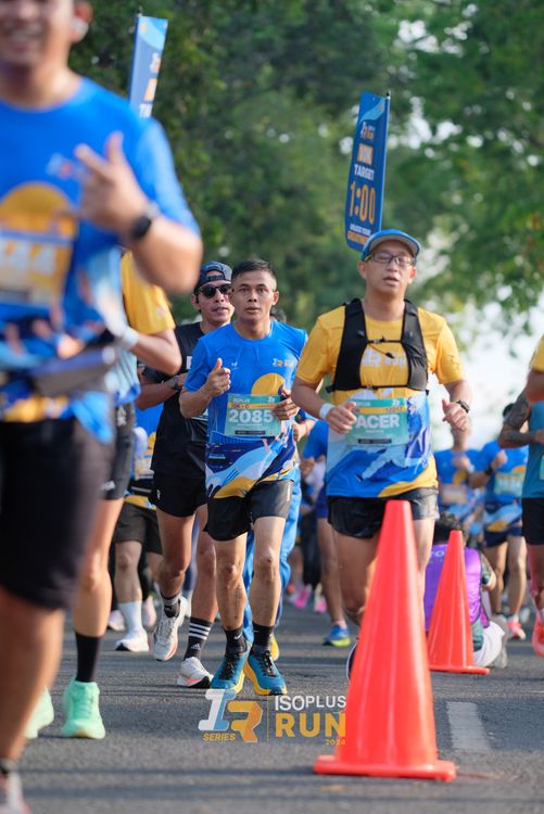 Race photo from Isoplus Run 2024 Surabaya