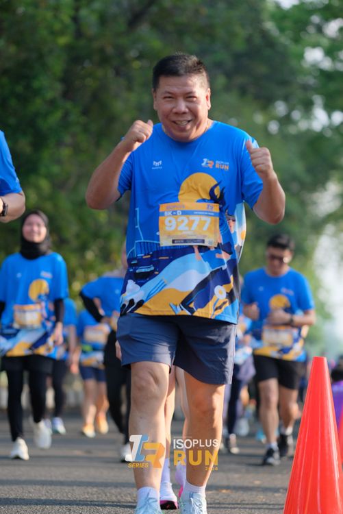 Race photo from Isoplus Run 2024 Surabaya