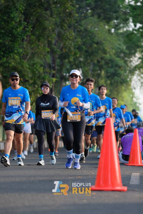 Race photo from Isoplus Run 2024 Surabaya