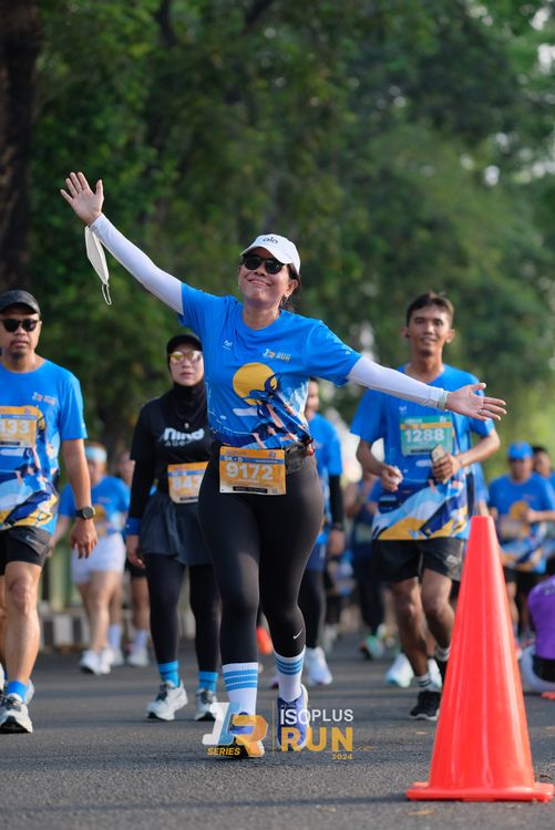Race photo from Isoplus Run 2024 Surabaya