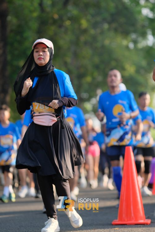 Race photo from Isoplus Run 2024 Surabaya