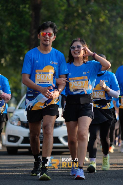 Race photo from Isoplus Run 2024 Surabaya