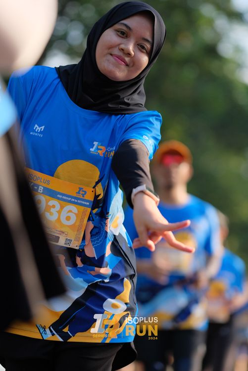 Race photo from Isoplus Run 2024 Surabaya