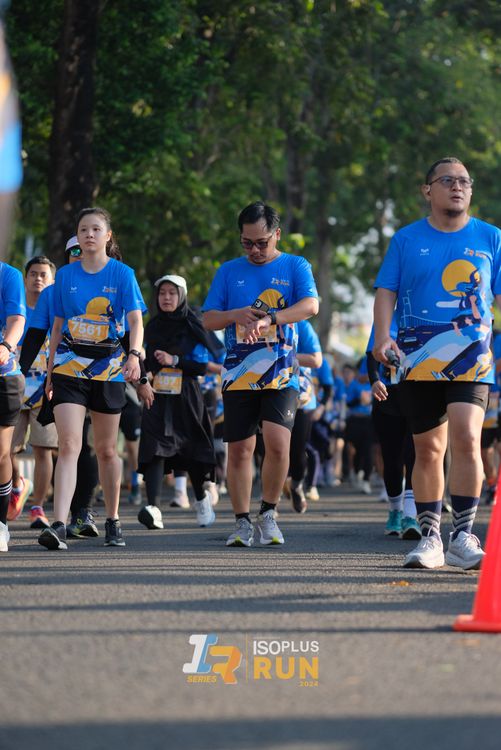 Race photo from Isoplus Run 2024 Surabaya