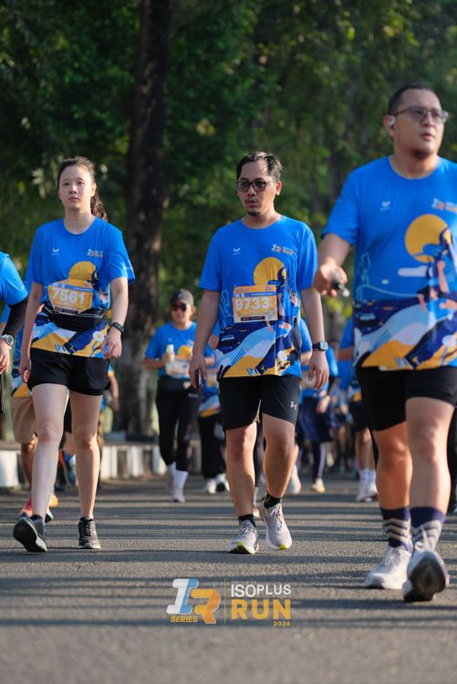 Race photo from Isoplus Run 2024 Surabaya