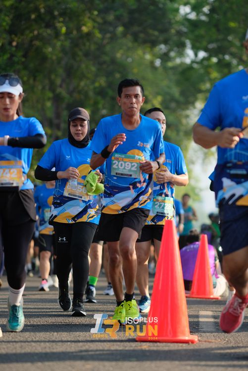 Race photo from Isoplus Run 2024 Surabaya