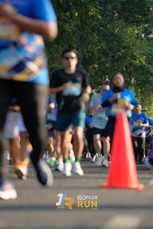 Race photo from Isoplus Run 2024 Surabaya