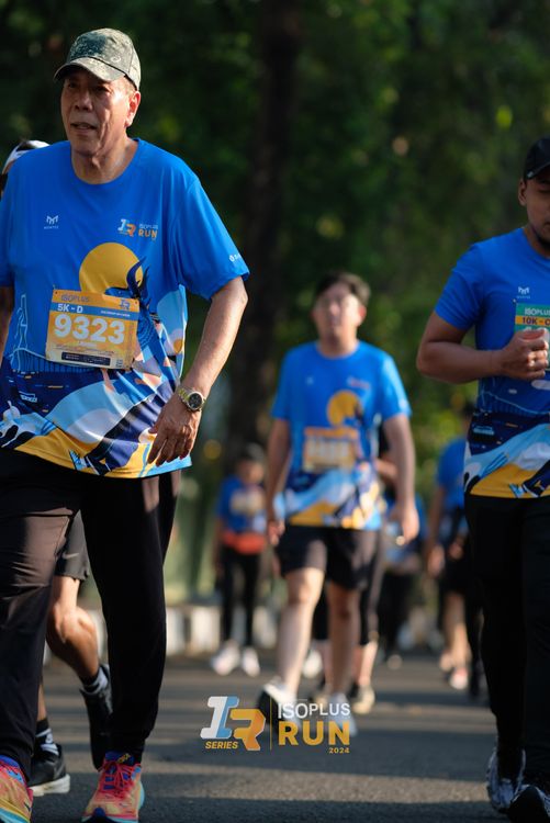 Race photo from Isoplus Run 2024 Surabaya