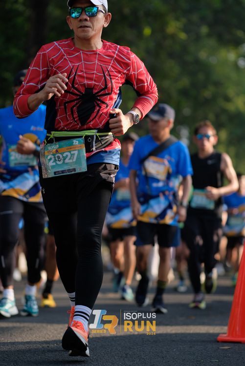 Race photo from Isoplus Run 2024 Surabaya