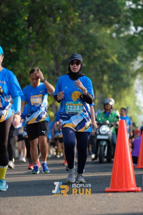 Race photo from Isoplus Run 2024 Surabaya