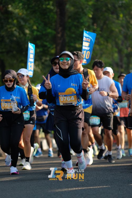 Race photo from Isoplus Run 2024 Surabaya