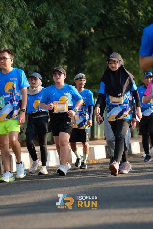 Race photo from Isoplus Run 2024 Surabaya