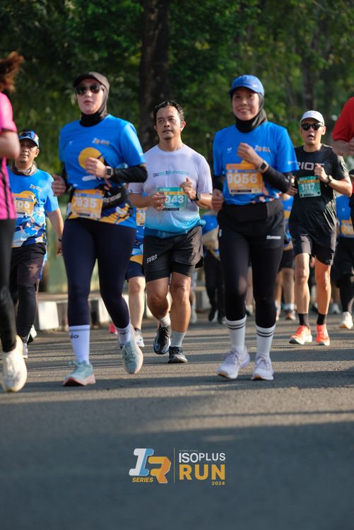 Race photo from Isoplus Run 2024 Surabaya