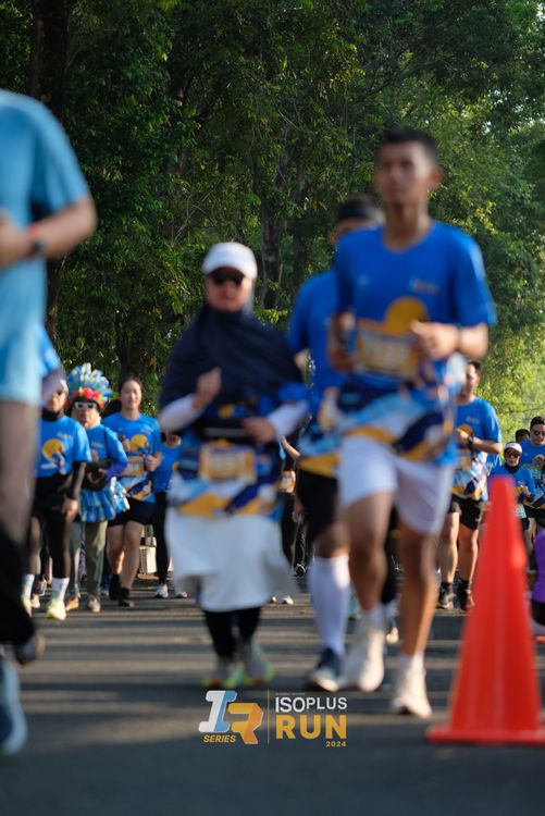 Race photo from Isoplus Run 2024 Surabaya