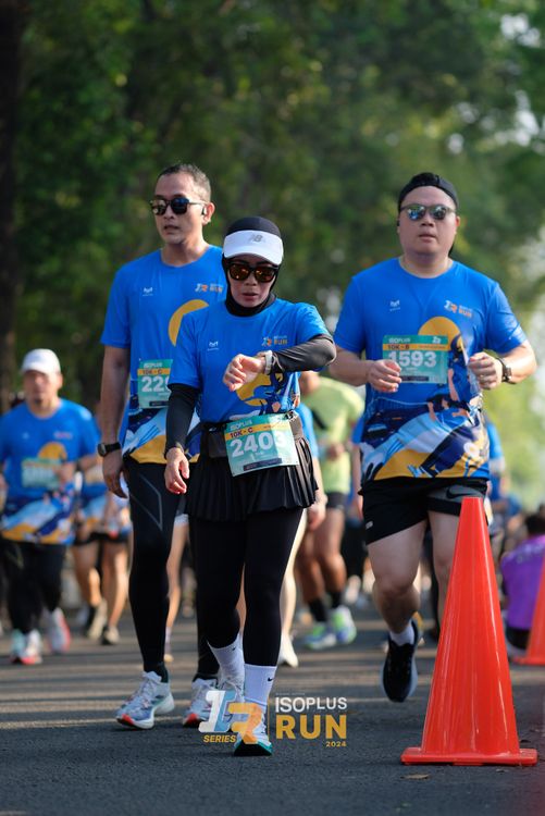 Race photo from Isoplus Run 2024 Surabaya
