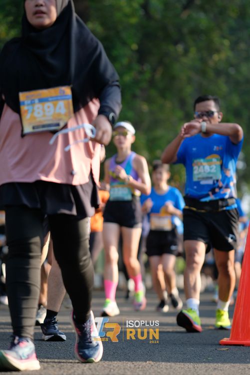 Race photo from Isoplus Run 2024 Surabaya