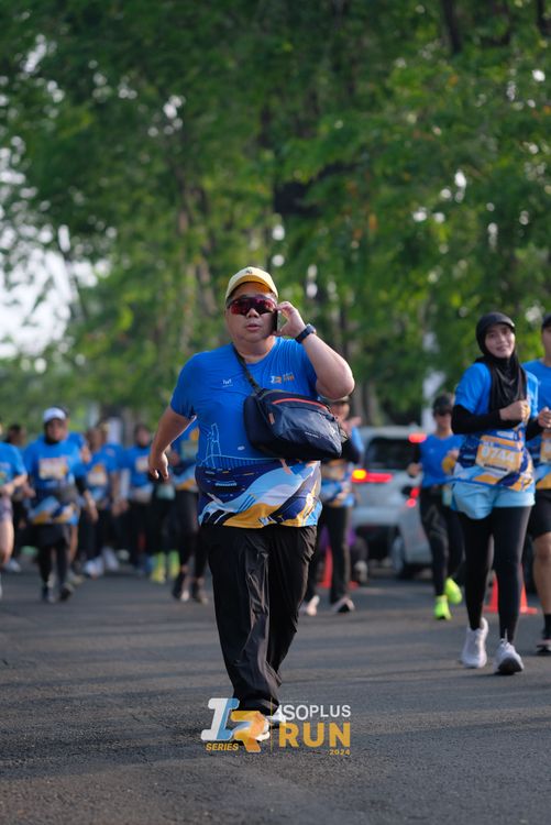 Race photo from Isoplus Run 2024 Surabaya