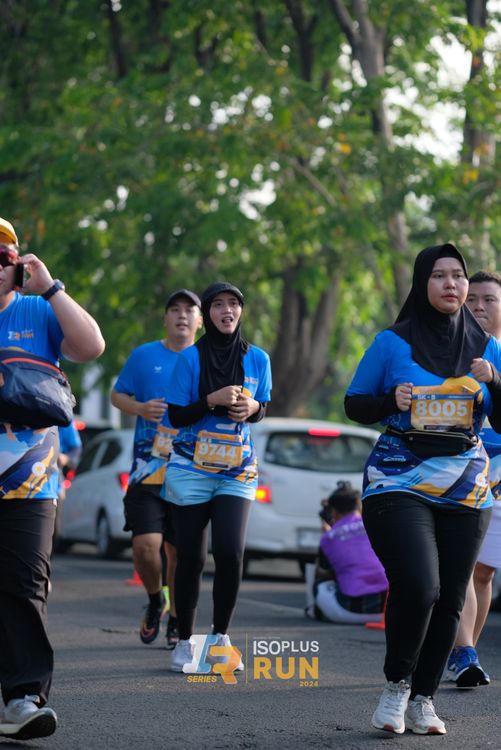 Race photo from Isoplus Run 2024 Surabaya