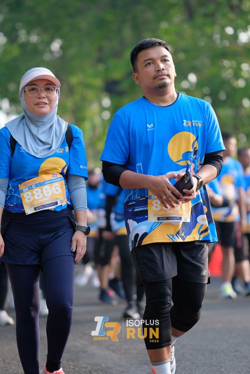 Race photo from Isoplus Run 2024 Surabaya