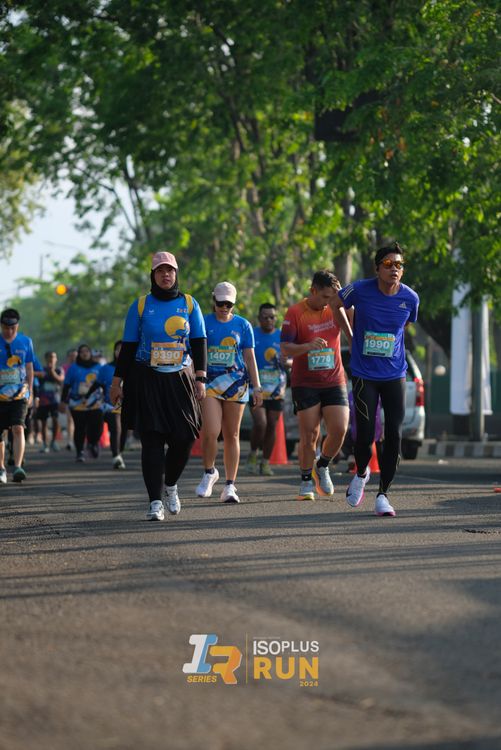 Race photo from Isoplus Run 2024 Surabaya