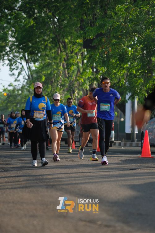 Race photo from Isoplus Run 2024 Surabaya