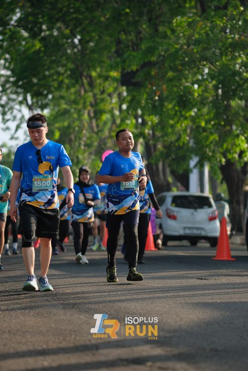 Race photo from Isoplus Run 2024 Surabaya