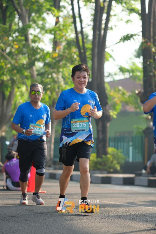 Race photo from Isoplus Run 2024 Surabaya