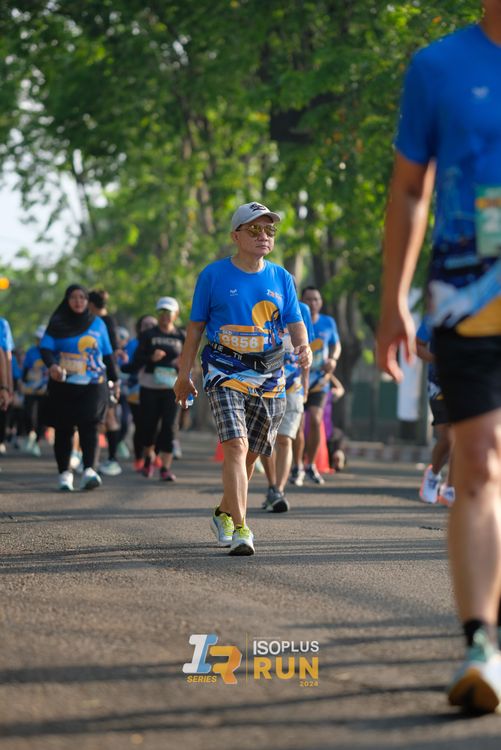 Race photo from Isoplus Run 2024 Surabaya