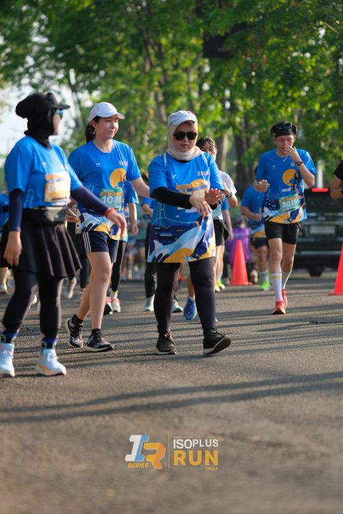 Race photo from Isoplus Run 2024 Surabaya
