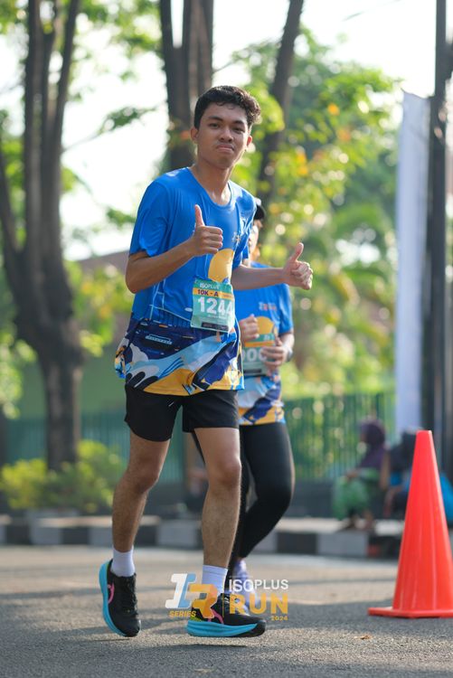 Race photo from Isoplus Run 2024 Surabaya