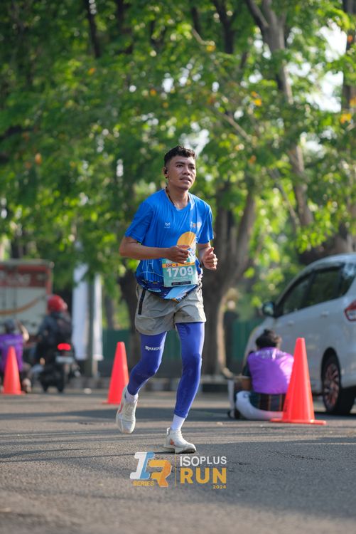 Race photo from Isoplus Run 2024 Surabaya