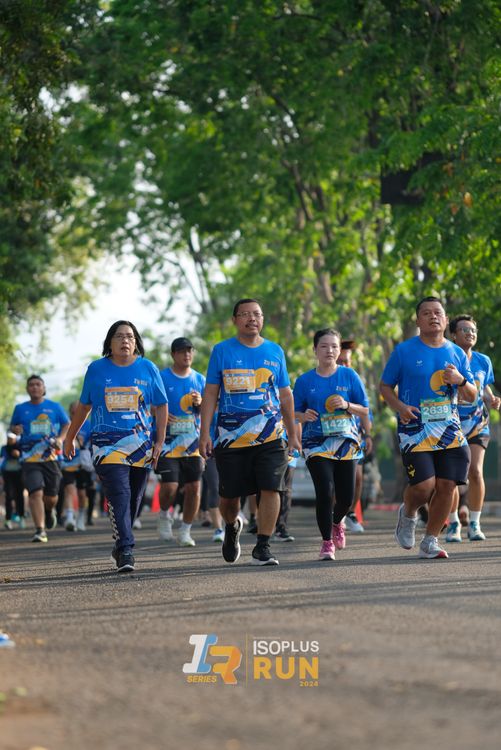 Race photo from Isoplus Run 2024 Surabaya