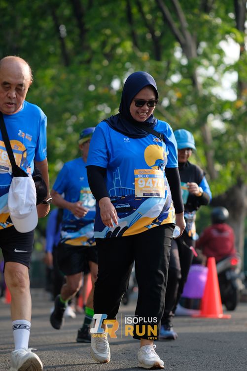 Race photo from Isoplus Run 2024 Surabaya