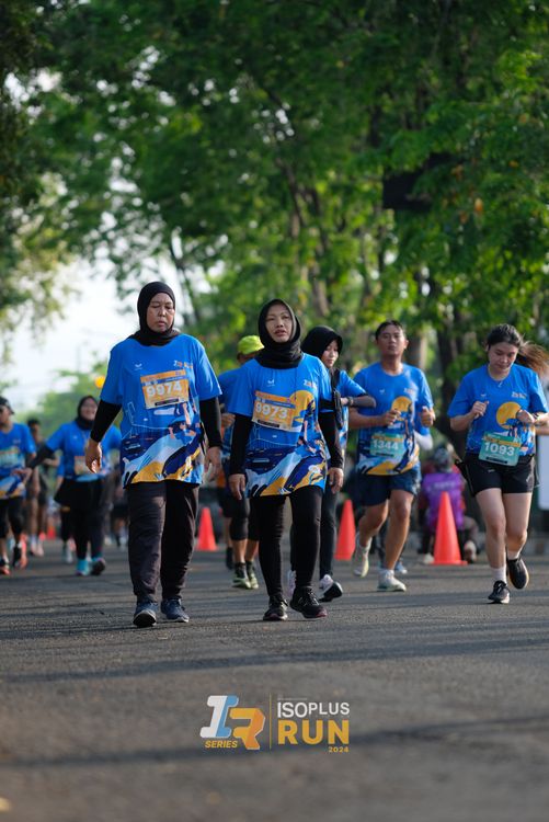 Race photo from Isoplus Run 2024 Surabaya