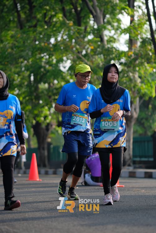 Race photo from Isoplus Run 2024 Surabaya