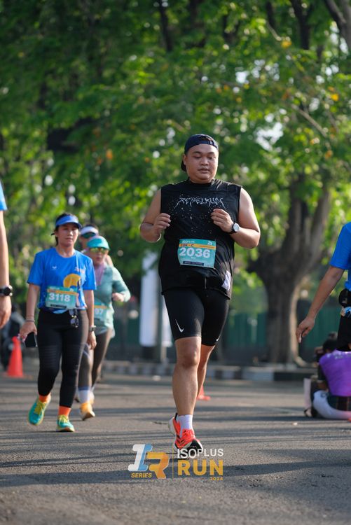 Race photo from Isoplus Run 2024 Surabaya