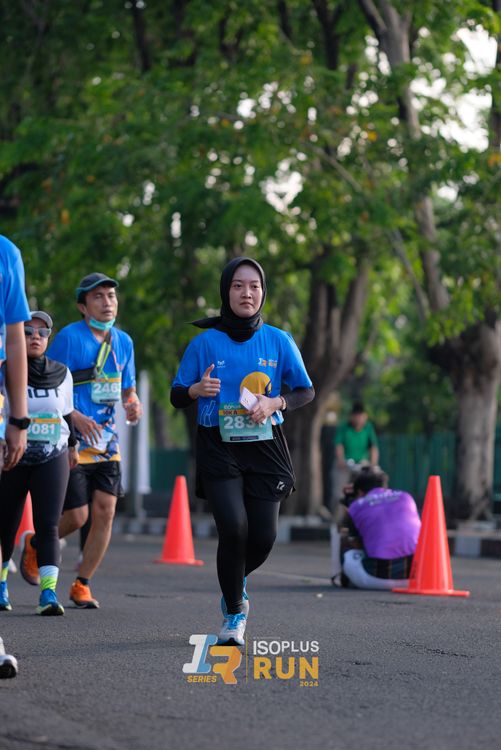 Race photo from Isoplus Run 2024 Surabaya