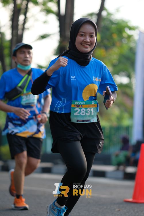 Race photo from Isoplus Run 2024 Surabaya