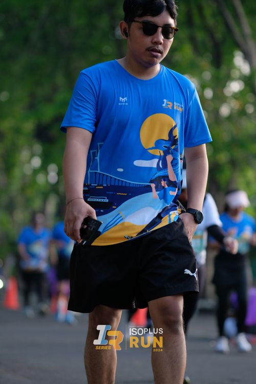 Race photo from Isoplus Run 2024 Surabaya